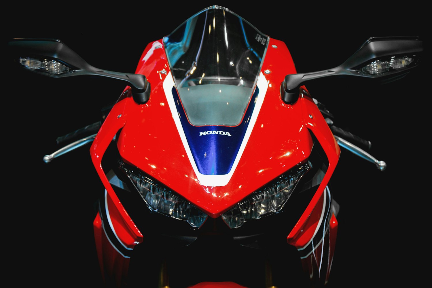 “cb1300	” cb1300费用？